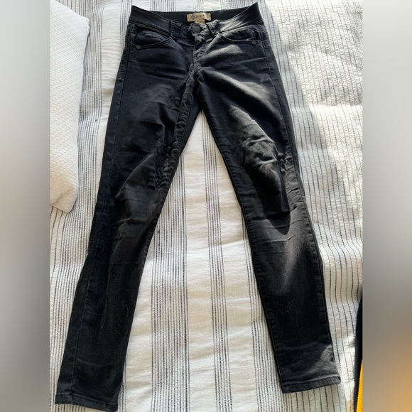 Democracy size 2 skinny jeans in washed black - Picture 1 of 5
